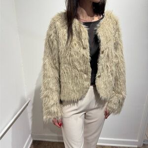 Women's Cream Crop Faux Fur Jacket
